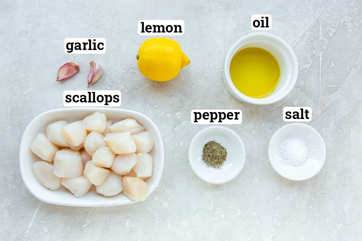 The ingredients for Air Fryer Scallops with text.